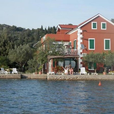 Apartments By The Sea Blace, Neretva Delta - Usce Neretve - 16068 Exterior foto